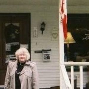 Meet your Posher, Rebecca